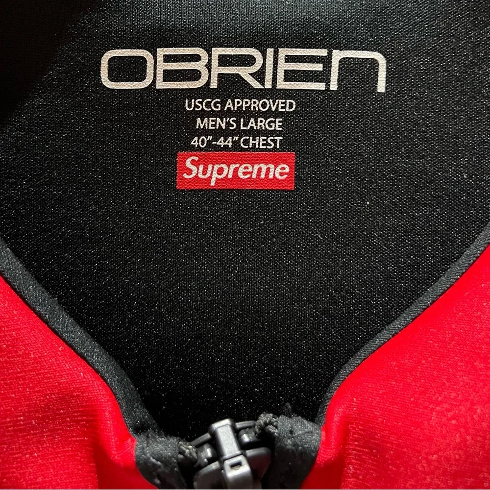 Supreme Red Performance Jacket - Picture 4 of 4